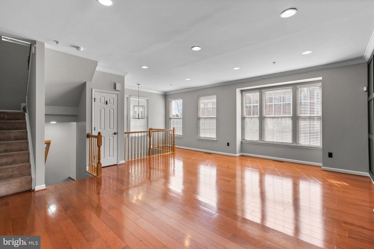 9954 Fragrant Lilies Way - Photo 6 of 31