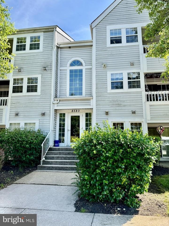 8583 Falls Run Rd #B - Photo 6 of 40