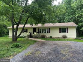 421 Sawmill Ln - Photo 1 of 1