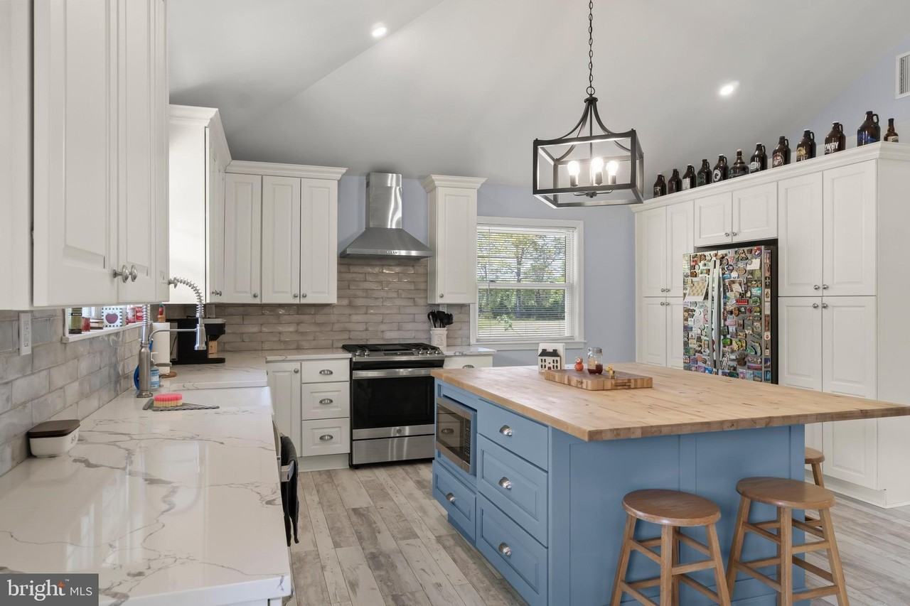 132 Retreat Rd - Photo 5 of 15