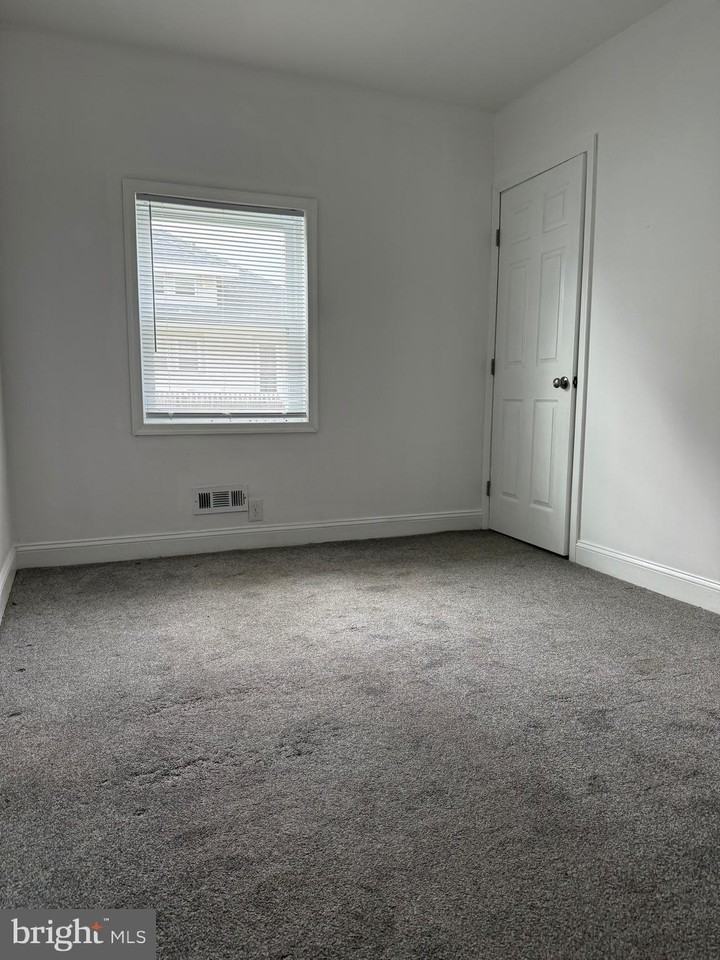1710 S Main Rd - Photo 6 of 18