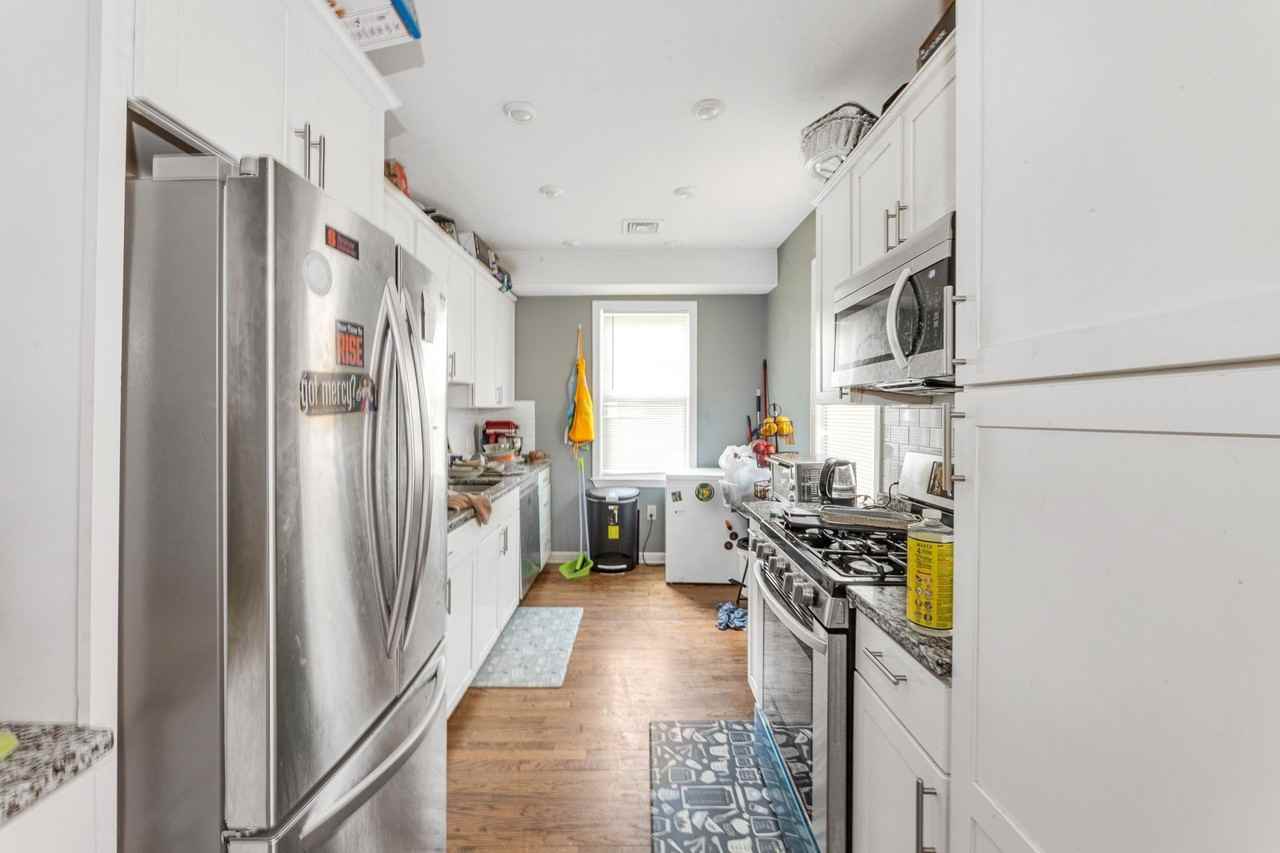 13 Pierce Street13 Pierce Street - 2 #2 - Photo 5 of 10