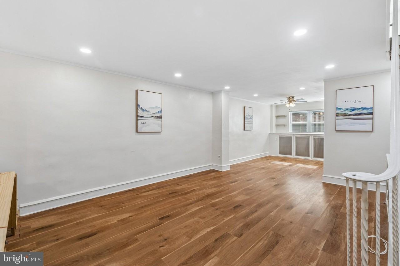 3017 S 15th St - Photo 6 of 24