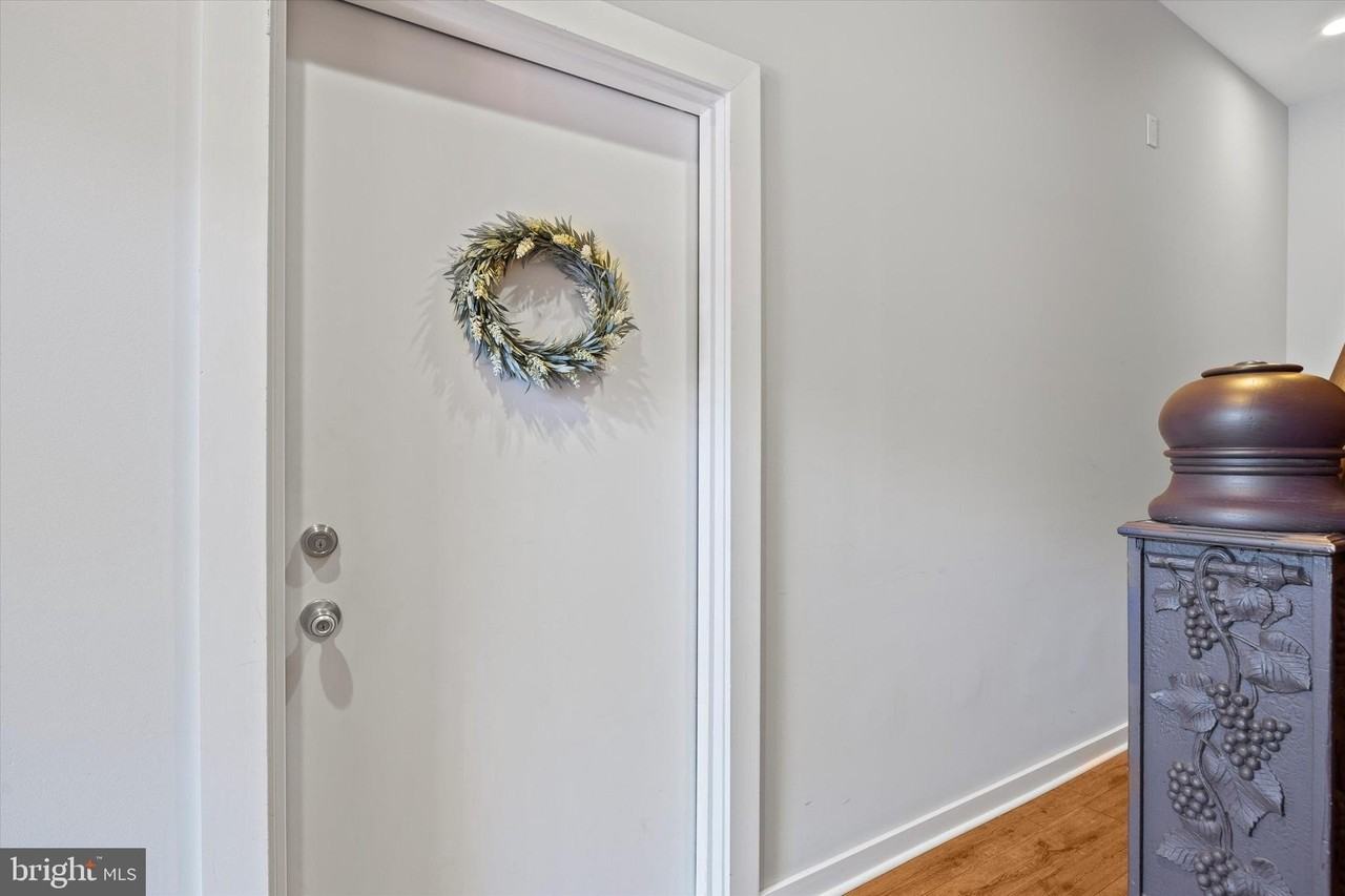 2011 E Susquehanna Ave #1 - Photo 7 of 18