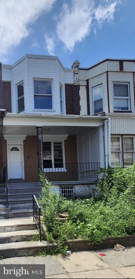 1942 S Ithan St - Photo 2 of 9