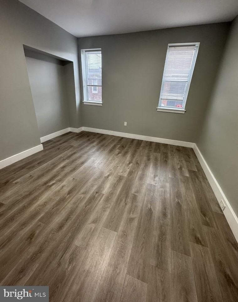 2943 Wharton St - Photo 6 of 9