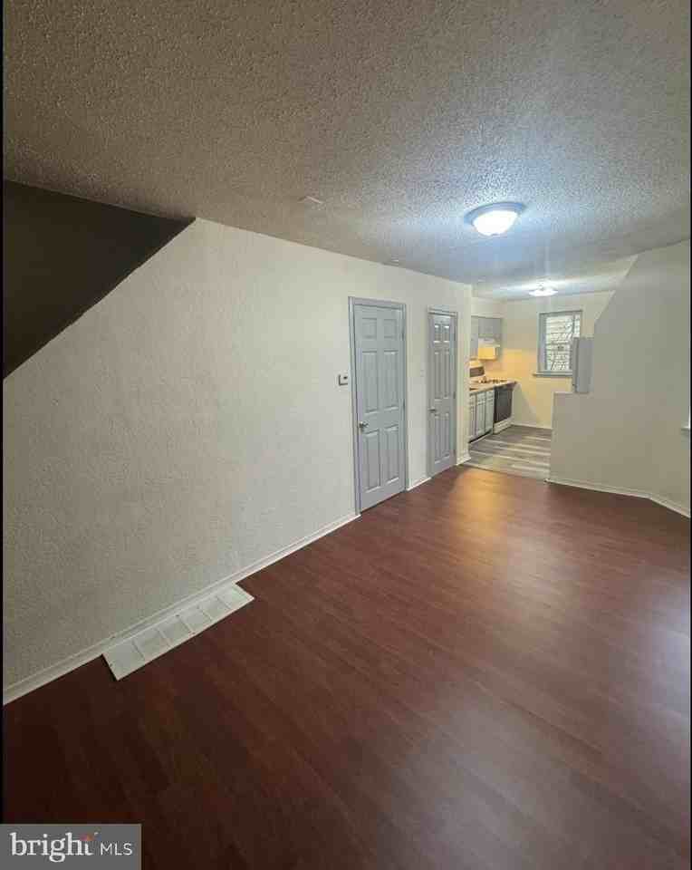 4554 N Bouvier St - Photo 3 of 9