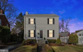 300 S Garfield St - Photo 1 of 1