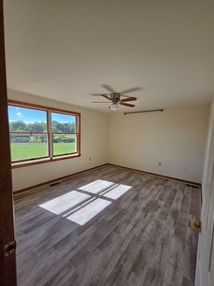 9471 Conde Rd - Photo 5 of 10