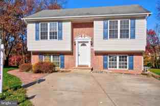 121 Deer Hill Ct - Photo 1 of 1