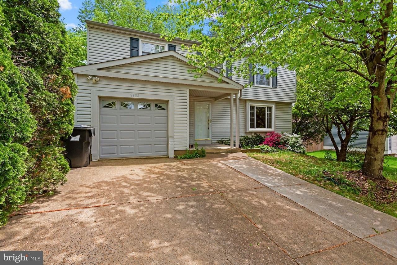 9404 Mirror Pond Dr - Photo 3 of 29