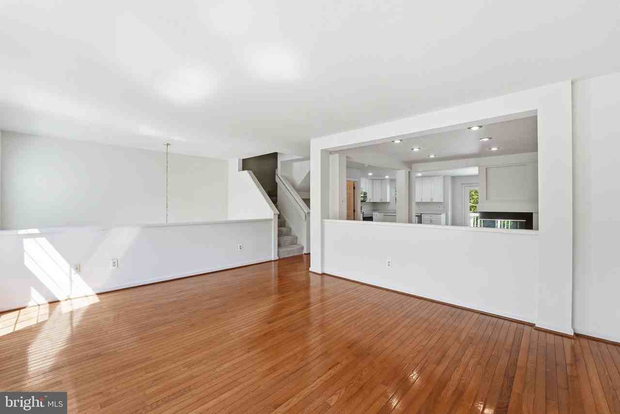 2709 Baronhurst Dr - Photo 7 of 26