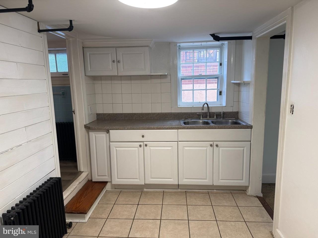 107B Morgan St - Photo 2 of 11