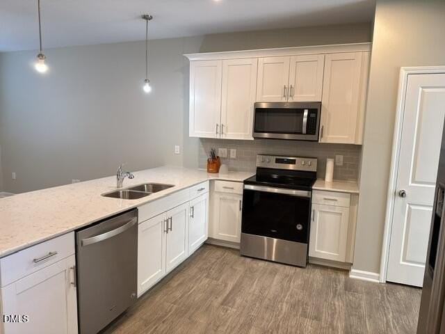 242 Liam St - Photo 3 of 25
