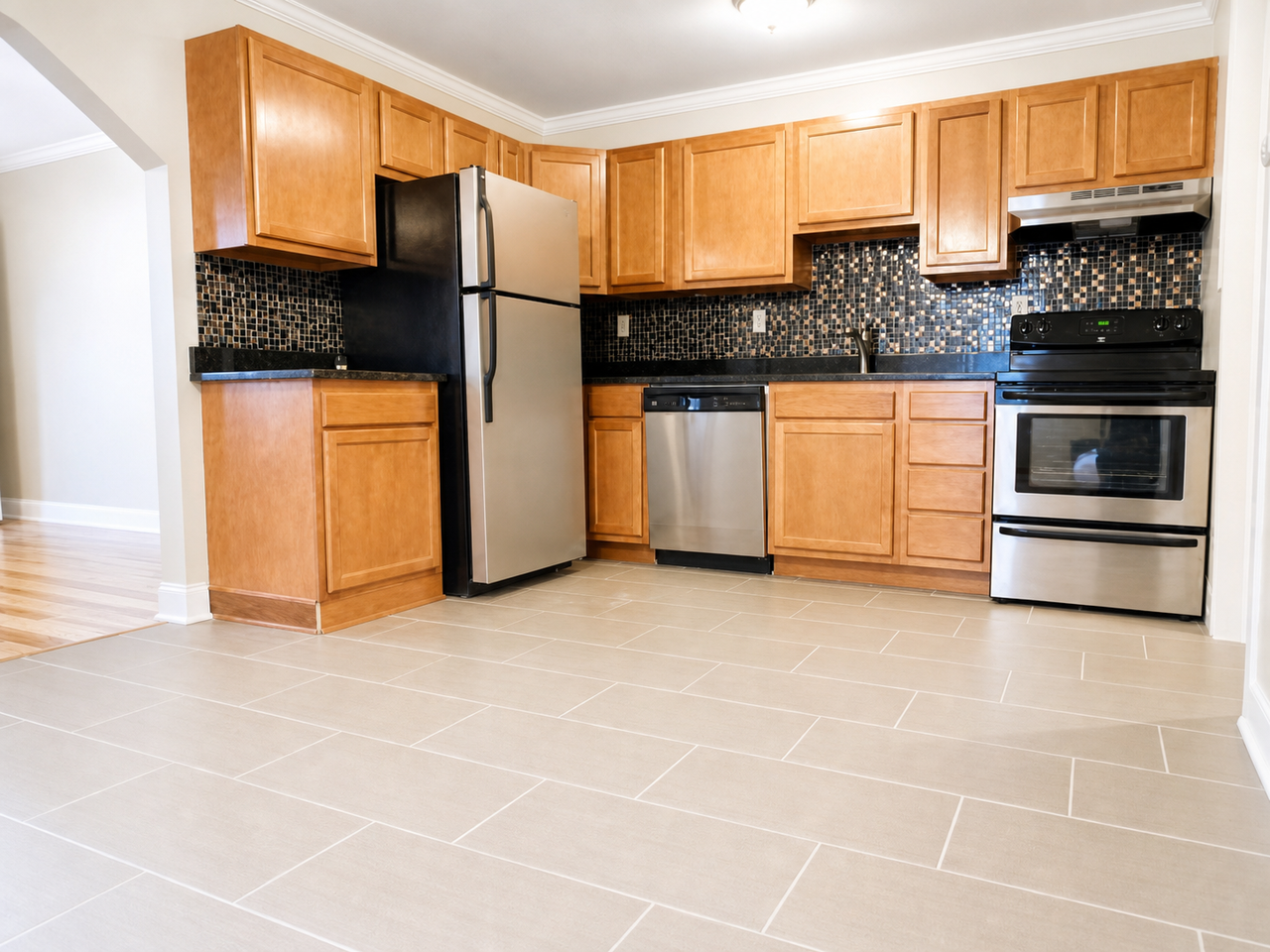 1524 MCFARLAND ROADAPT 4 #4 - Photo 2 of 5