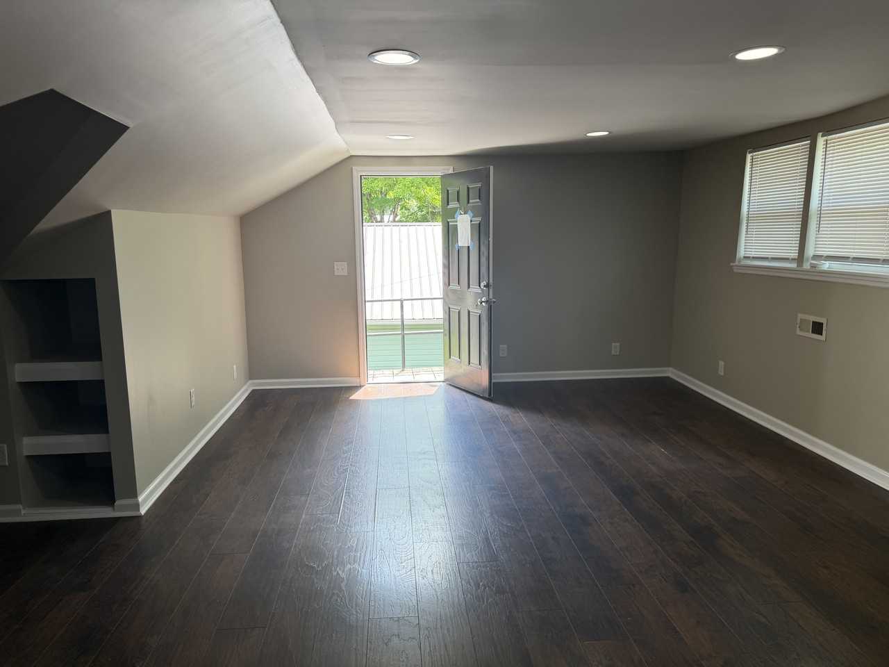 1175 S Ocoee St #3 - Photo 3 of 9