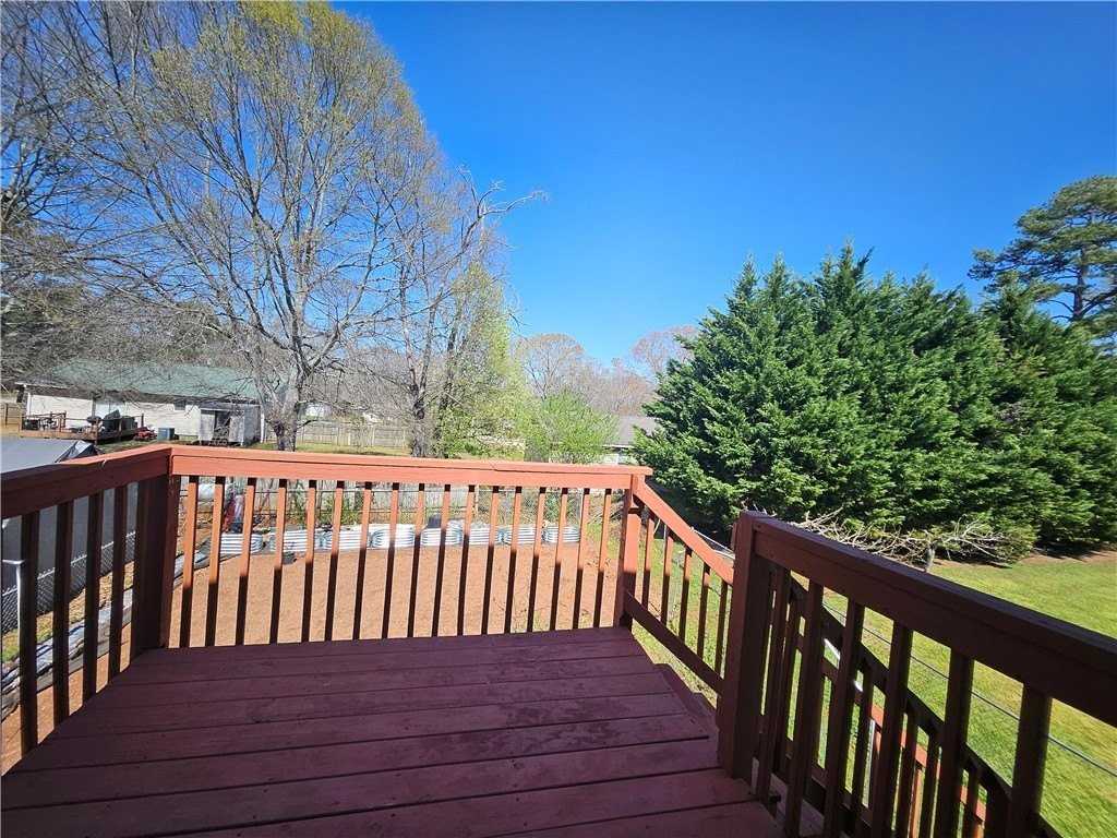 102B Meadow Dr - Photo 7 of 14