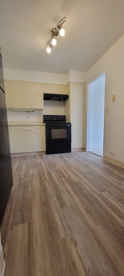 5000 Town Center - 1Unit 607 #607 - Photo 7 of 23