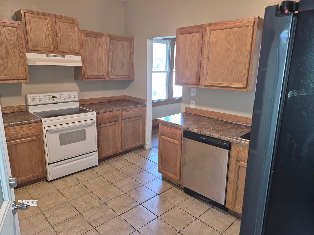 1902 Virginia Ave #1 - Photo 5 of 6