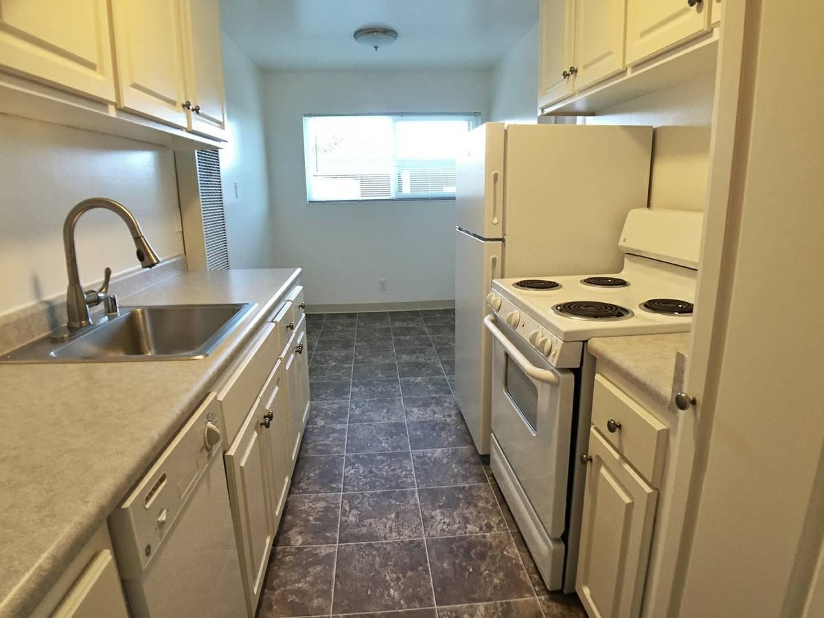 24545 Amador St #2BD - Photo 3 of 7