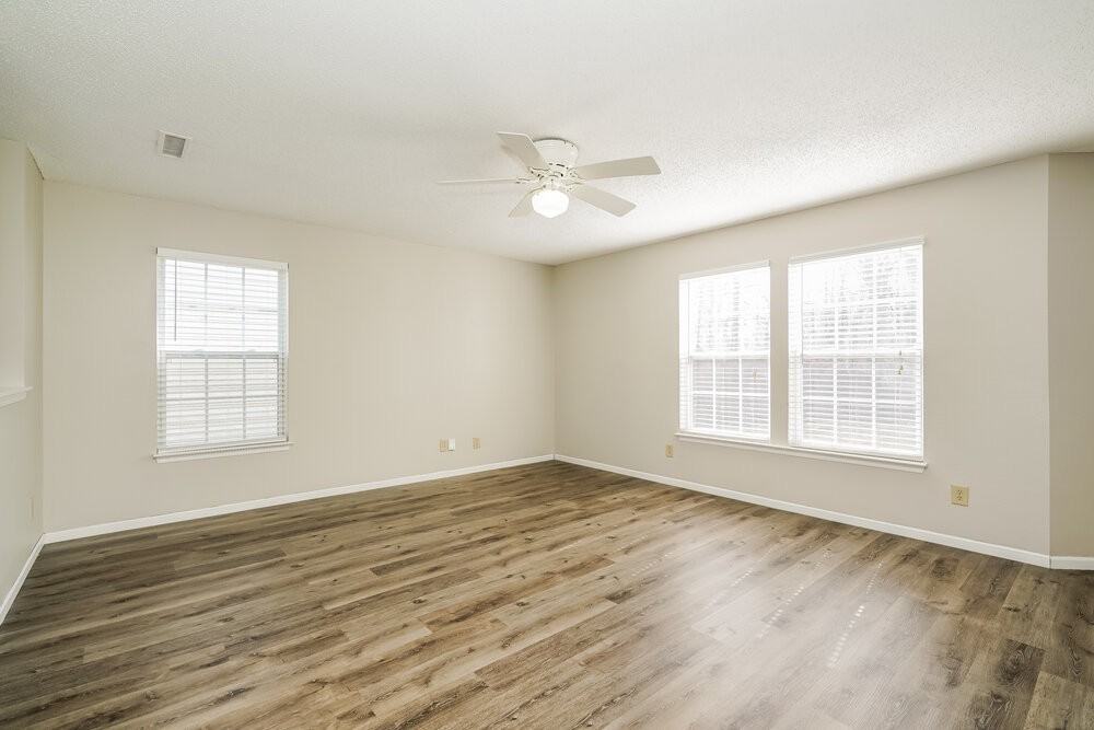 10841 Zimmerman Ln - Photo 6 of 20