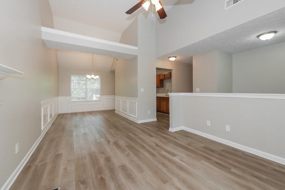 2096 Dylan Ct - Photo 5 of 17