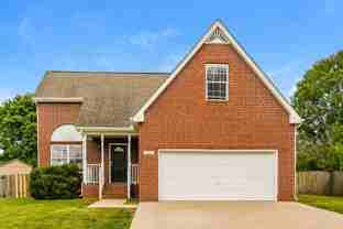1422 Huddersfield Dr - Photo 1 of 1