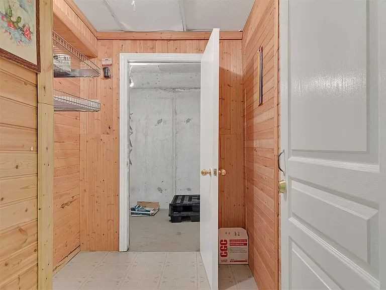 1885 Fairport Rd - Photo 4 of 6