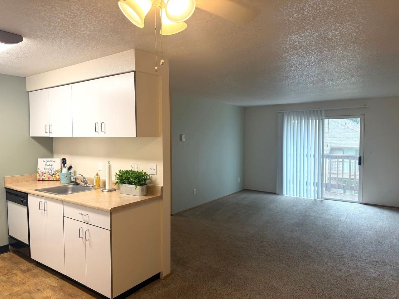 The Heights Apartments - Photo 4 of 35