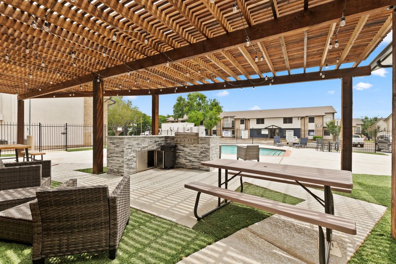 The Village Residences - Photo 6 of 50