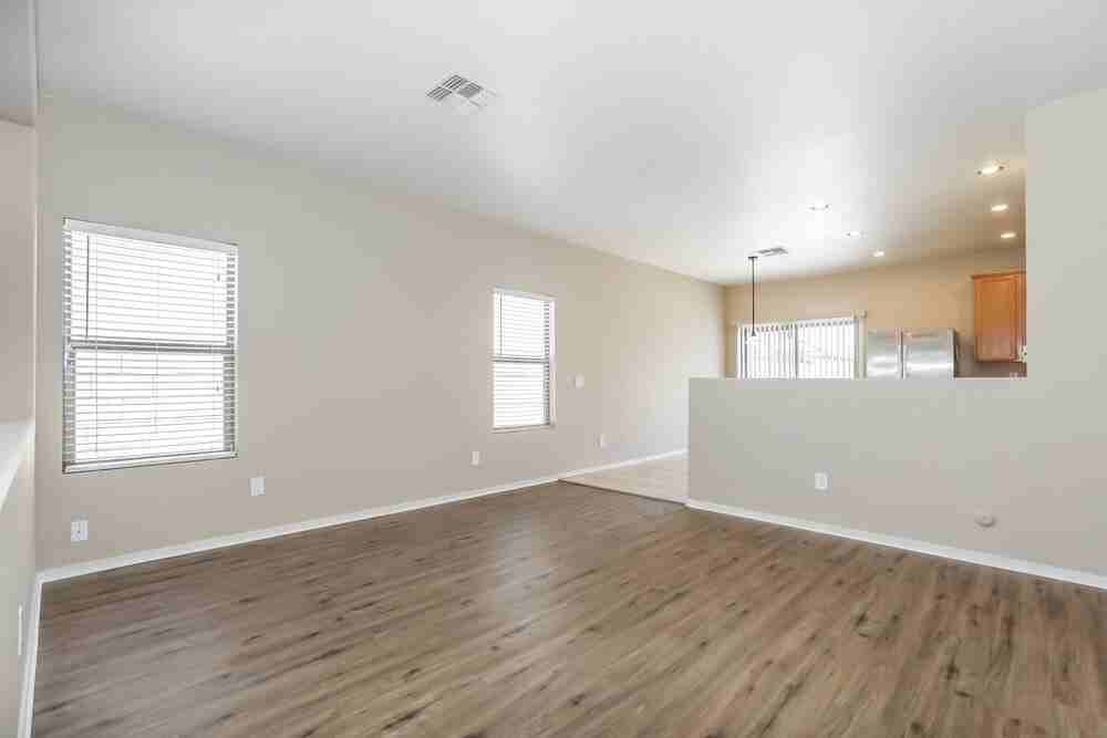2924 W Allens Peak Dr - Photo 5 of 16