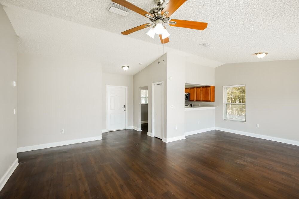 13203 Sw 276th Ter - Photo 4 of 16