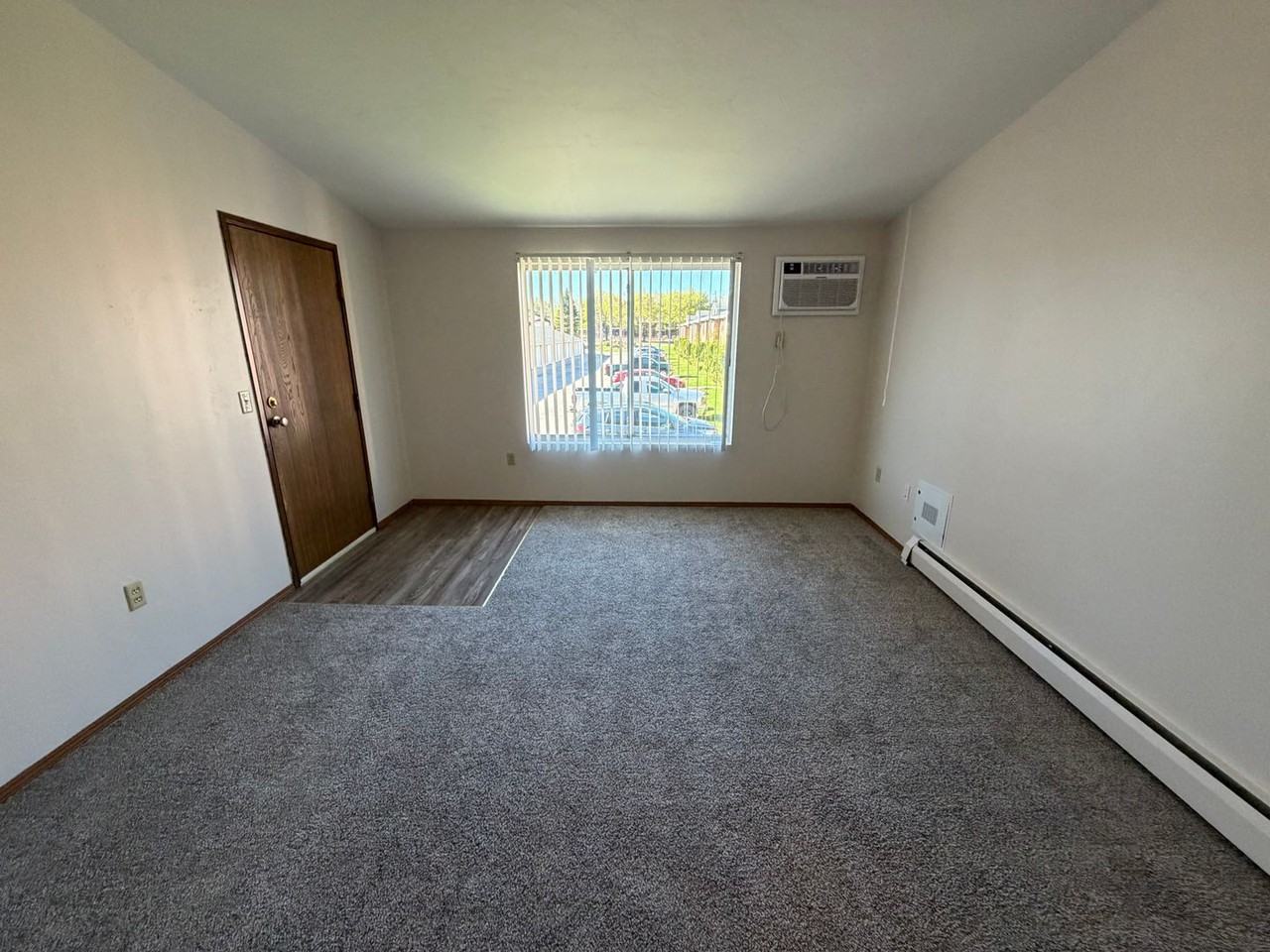 2681 Humboldt Rd - Photo 2 of 21