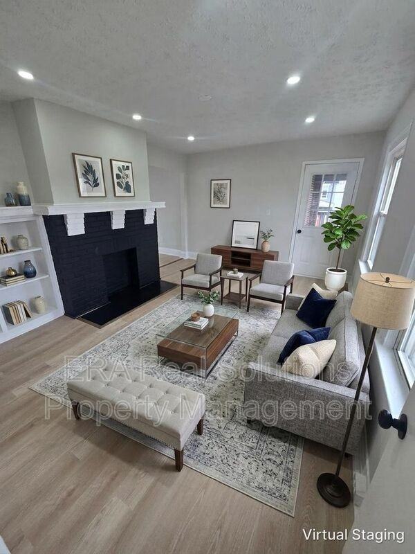 1120 Cole St - Photo 4 of 12