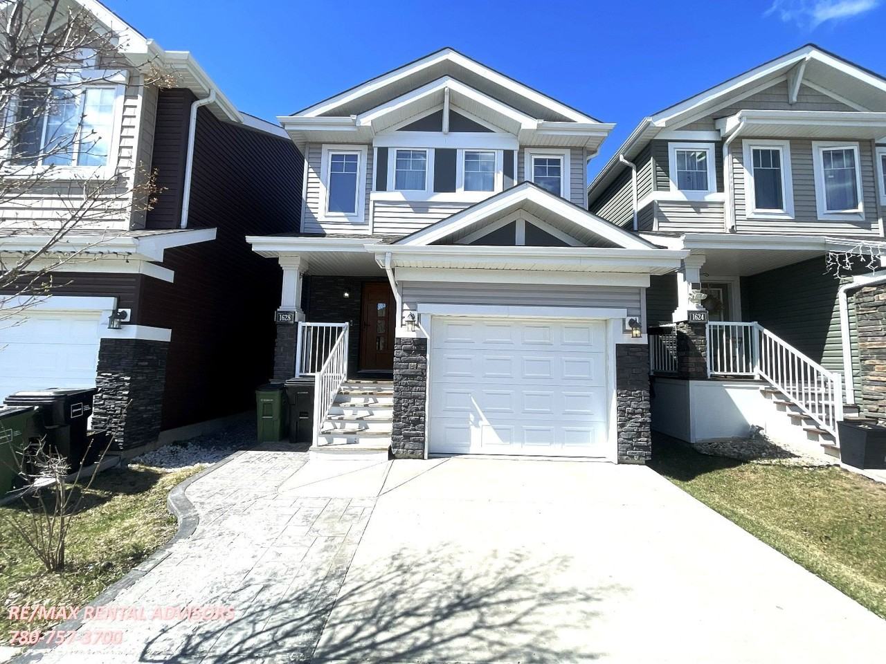 1628 167 St Sw - Photo 2 of 24