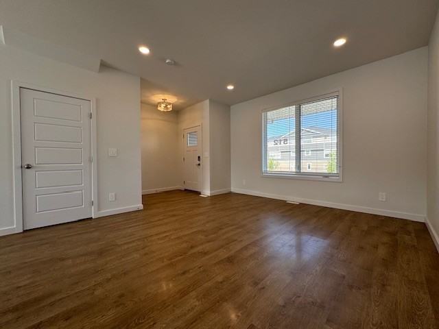 3 Bedroom | 2.5 Bathroom | 512 Brighton Gate - Photo 4 of 29