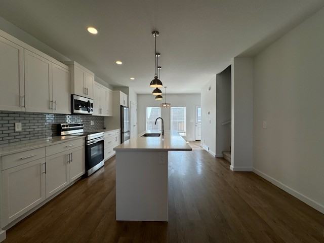3 Bedroom | 2.5 Bathroom | 512 Brighton Gate - Photo 7 of 29