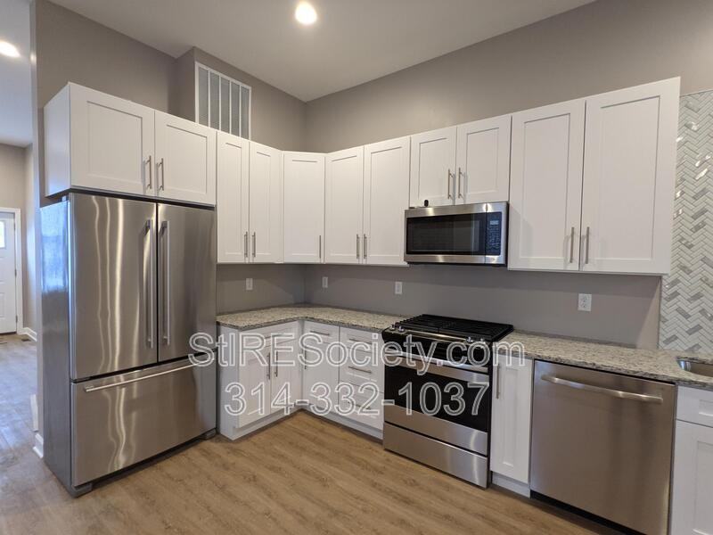 2206 Blendon Pl - Photo 3 of 24