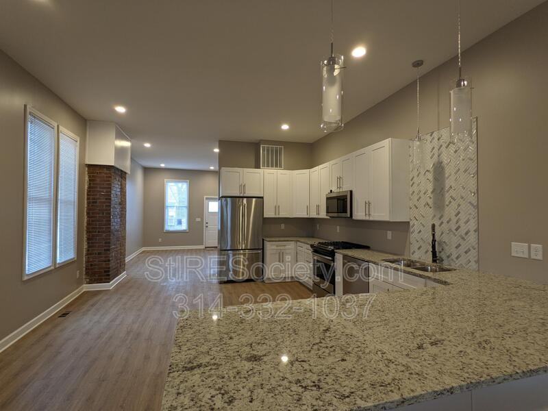 2206 Blendon Pl - Photo 6 of 24
