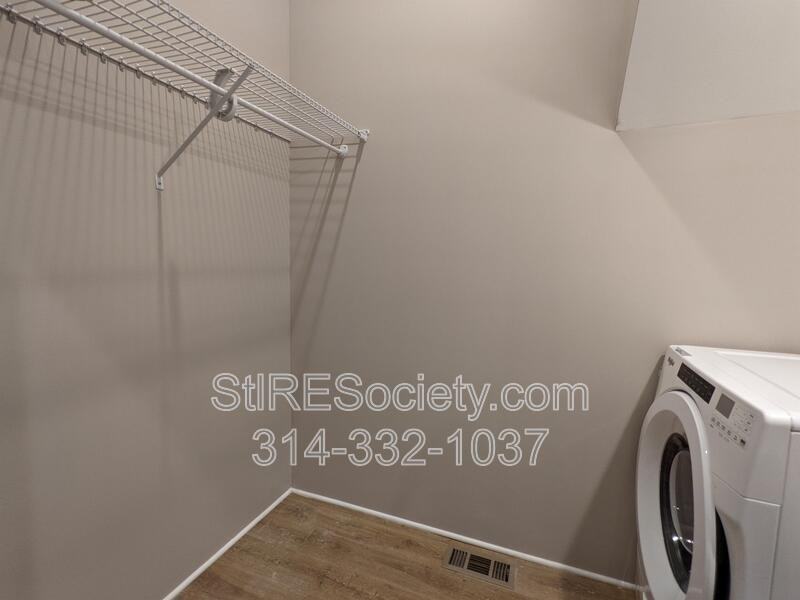 2206 Blendon Pl - Photo 7 of 24