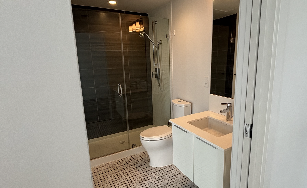 1283 Howe Street #3006 - Photo 7 of 10