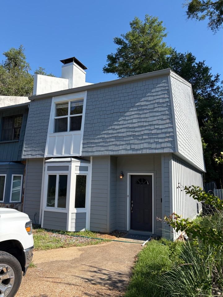 133 Oak St #1 - Photo 4 of 18