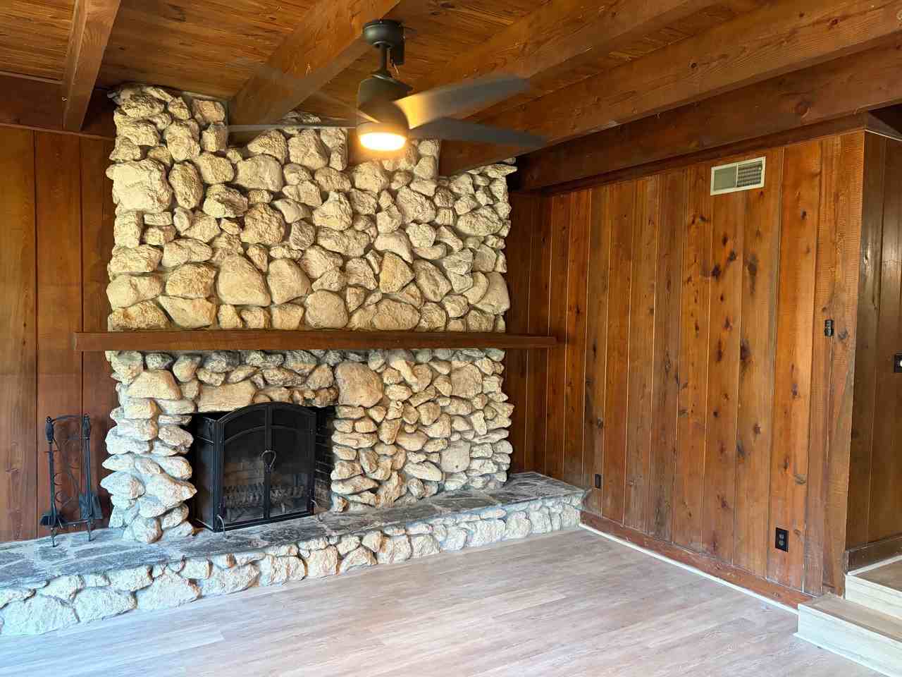 133 Oak St #1 - Photo 5 of 18