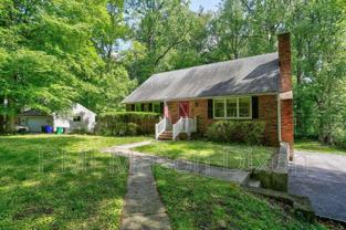 9710 Gwynn Park Dr - Photo 1 of 1