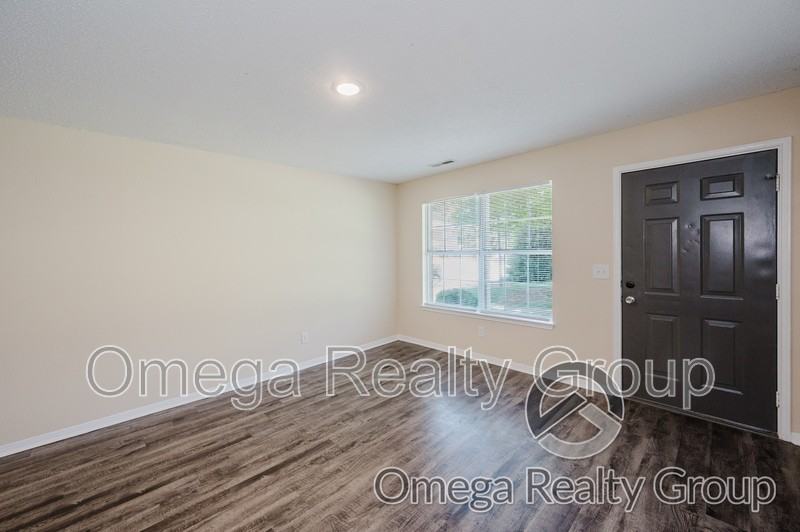 40 Ratliff St #13 - Photo 2 of 20