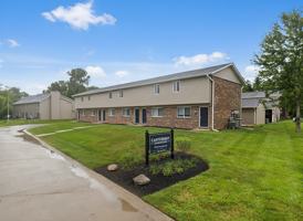 featured image of 5124 W Canterbury Dr