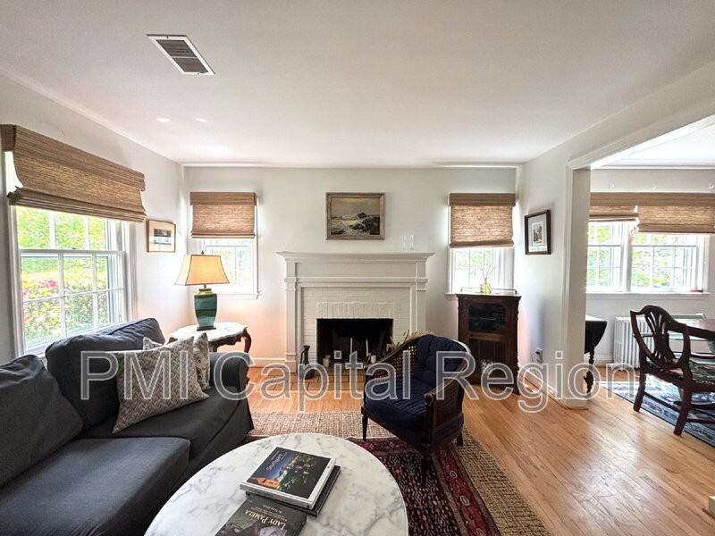 9608 Page Ave - Photo 3 of 36