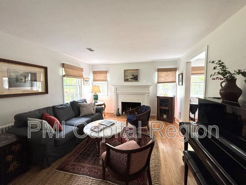 9608 Page Ave - Photo 4 of 36