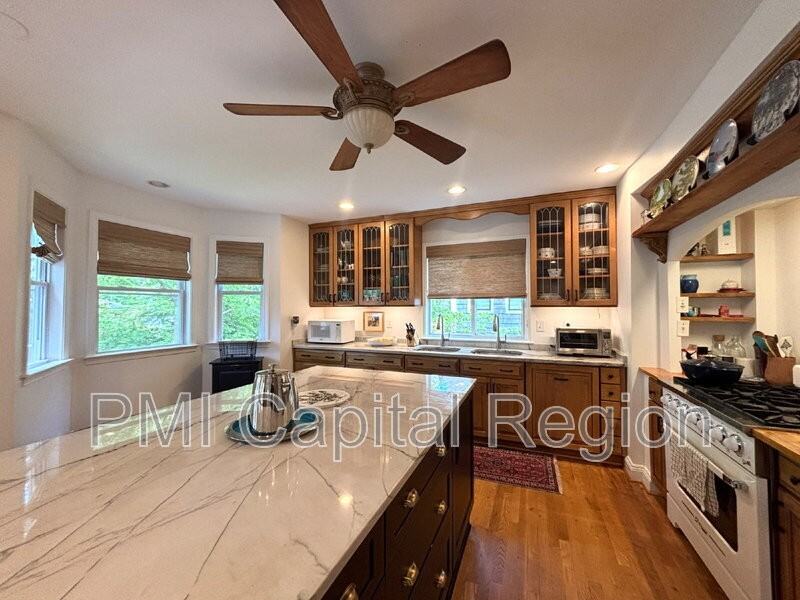 9608 Page Ave - Photo 6 of 36