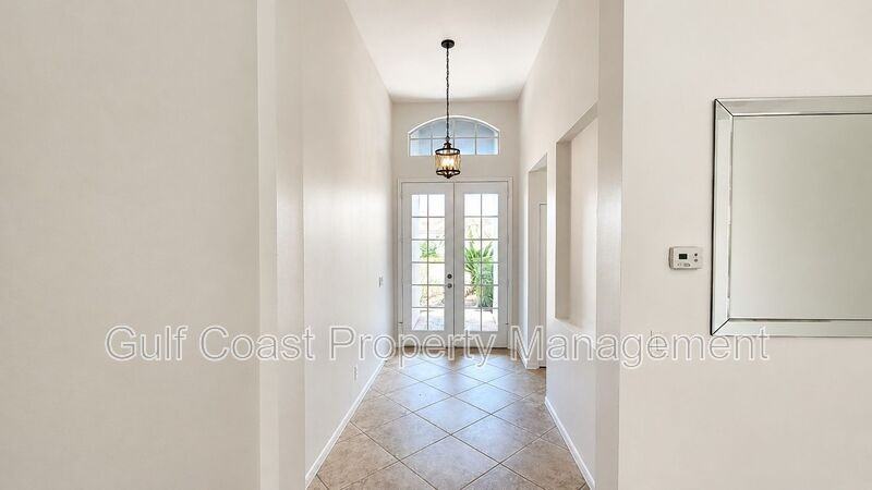 6836 Bay Hill Dr - Photo 2 of 26